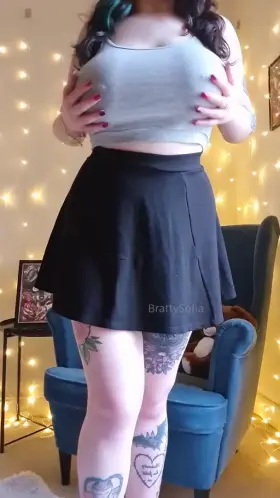 Wanna see the curves I'm hiding under this outfit?