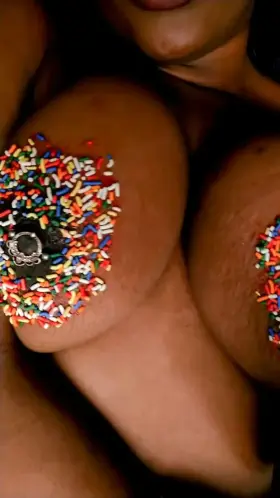 Do you have a sweet tooth after seeing this?