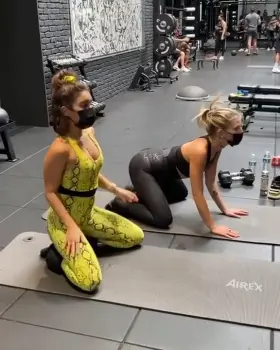 Vanessa Hudgens looks like so much fun