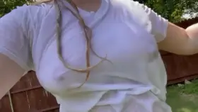 Join a soaked milf for some outdoor fun??