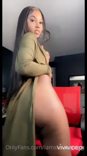 Delicious to lick and fuck🤤🍫🔥