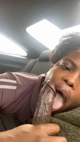 GOAT🐐beautiful ebony loves getting warm facial💦 Her 11.97 GB Collection {BJ & X-TAPES} in Comments 👇