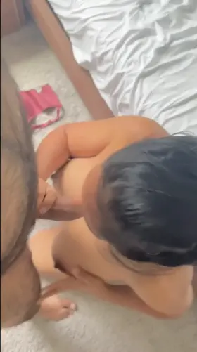 Made this house wife get on her knees and suck it deep