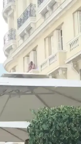 The Guests Sure Got An Eyeful