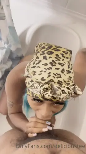 Daddy Needs Pipe To Be Cleaned Before Going For Bath🚿 Get All of Her Content In Commenz 👇