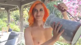 Cool water, hot girl