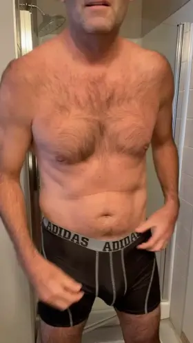 [46] I swear… 5min alone and my clothes start coming off