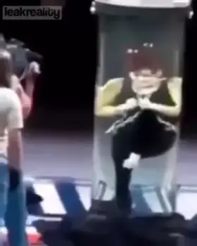 Magician drowns in front of crowd