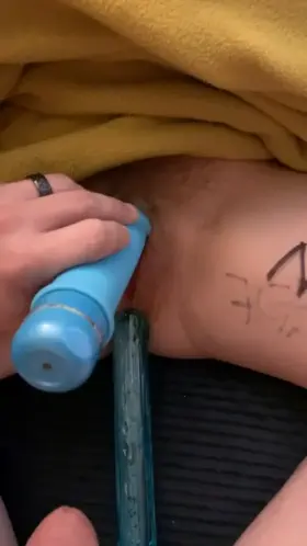 Double penetration even by toys makes me squirt