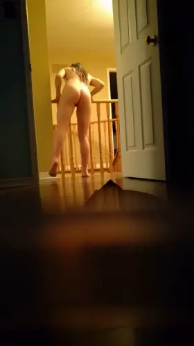 College slut showing off after a shower