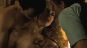 Juno Temple in Vinyl[S1E09]