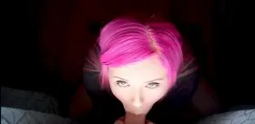 I love looking up while I'm pulling a cock out of my throat 💕