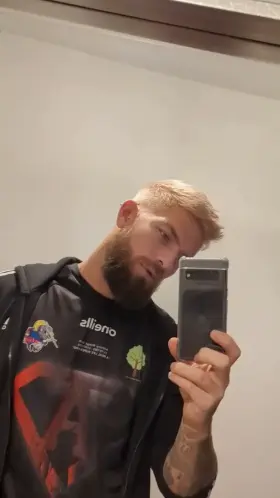 I want to put my dick in you