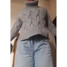 Autumn clothes hide many things