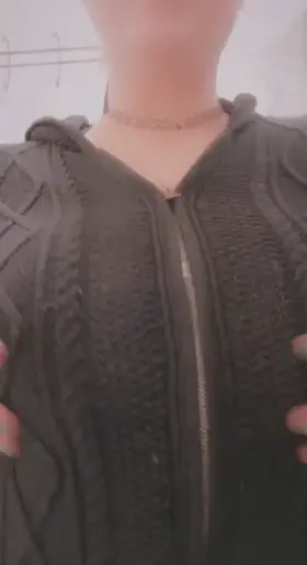 Would you play with this gingers bouncy [f]un bags?