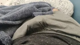 With the way it bulged against my shorts, I couldn't resist (21)