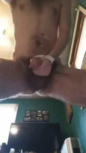 31. Any bears want to be an otter's f@ggot? 😈. Dms open.