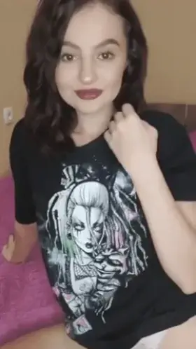 Hi🙋‍♀️ I hope I made your day a little better❤️