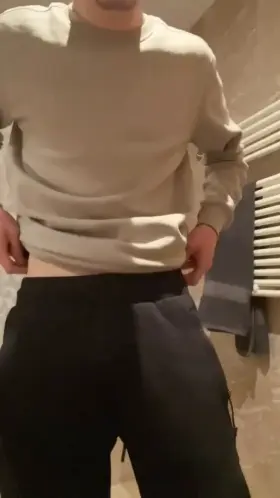 I was told my balls looked big in this video