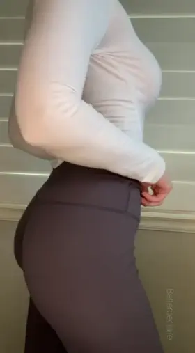 I really love how this pair fits me! Do you?