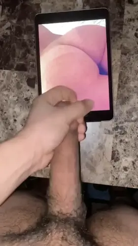 Can you tell I’m an ass guy? 😝