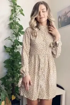 Would you ever fuck a petite British girl?.. 🌹🇬🇧