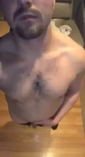 [23] looking for a hung daddy/ Masc man to have fun with and play with my tight hole