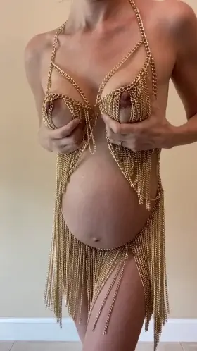 Fertility goddess 👸🏼 [oc]