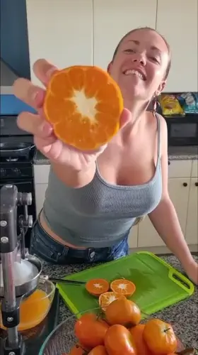 [F] Anyone of you thirsty this afternoon?