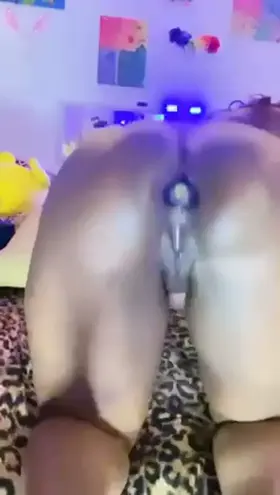 The kind of video I would send you while you’re working🍑❤️