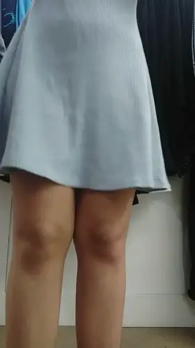 I love exposing myself knowing that others are watching