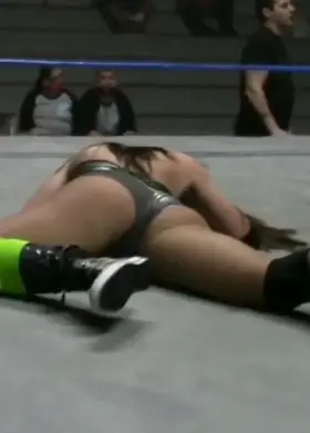 Skye Blue has a fat ass