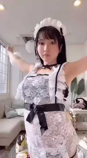 Lunaamemiya is short but stacked