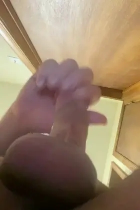 29 Jerkn my cockhead