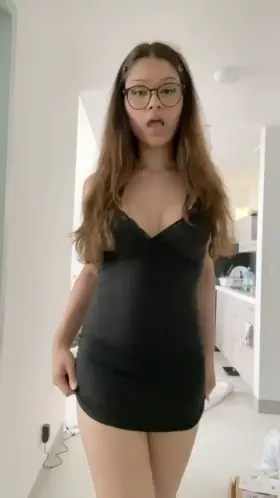 You take your Tinder date home but turns out she has a dick 😳 What do you do?