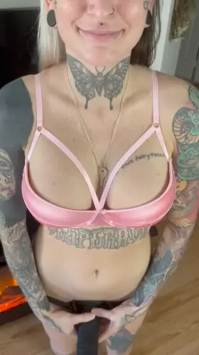 Waiting for my boyfriend to come home like..