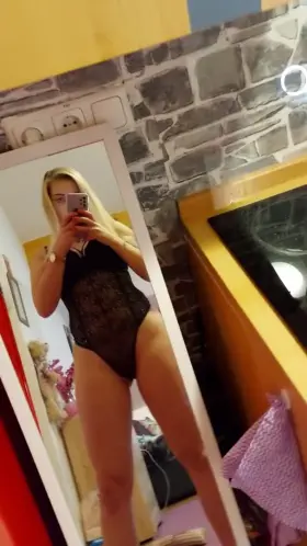 Do you like young tight pussy?