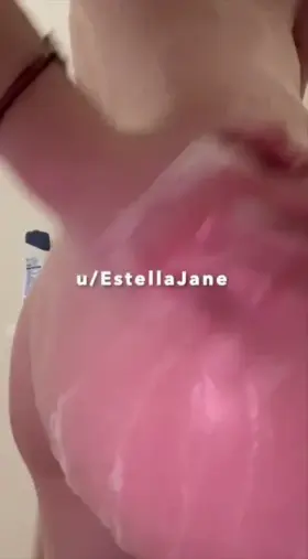 Scrubbing my booty 🧼