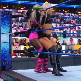 Getting grinded on by Liv Morgan like this would be an absolute dream 😍