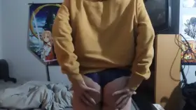 People are saying I'm thicc? What do you think? 💖