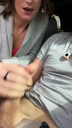 I love road trips 🤤 And cum dripping out of my mouth!