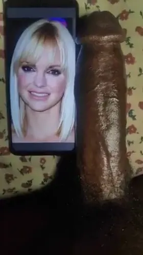 Anna Faris Cockthrobbed