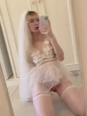 I would like you to f*ck me😘💫