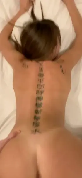 Riley Reid backshots🤤