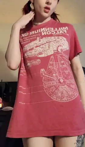 Can I be your cum filled valentine? 🥵🖤