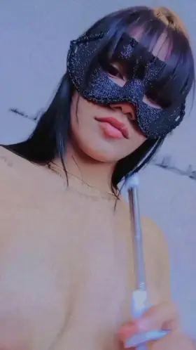 want to see you lick my whip now