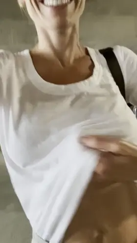 Tits in, tits out😉 44 Female