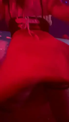 sexy dancing and Big ass 🍑 [oc]