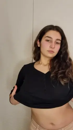 I want to let one lucky Redditor cum on my boobs multiple times