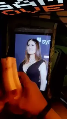 Cumshot Cum On Tits Salma Hayek 🤍💦